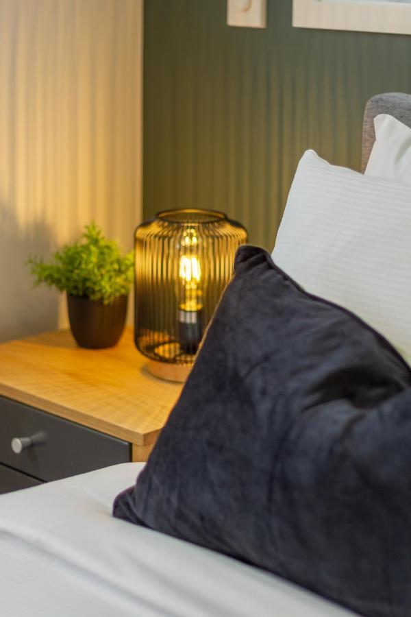 Appartamento The Majestic Retreat 2 Bed 2 Bath Cbd Christchurch Esterno foto